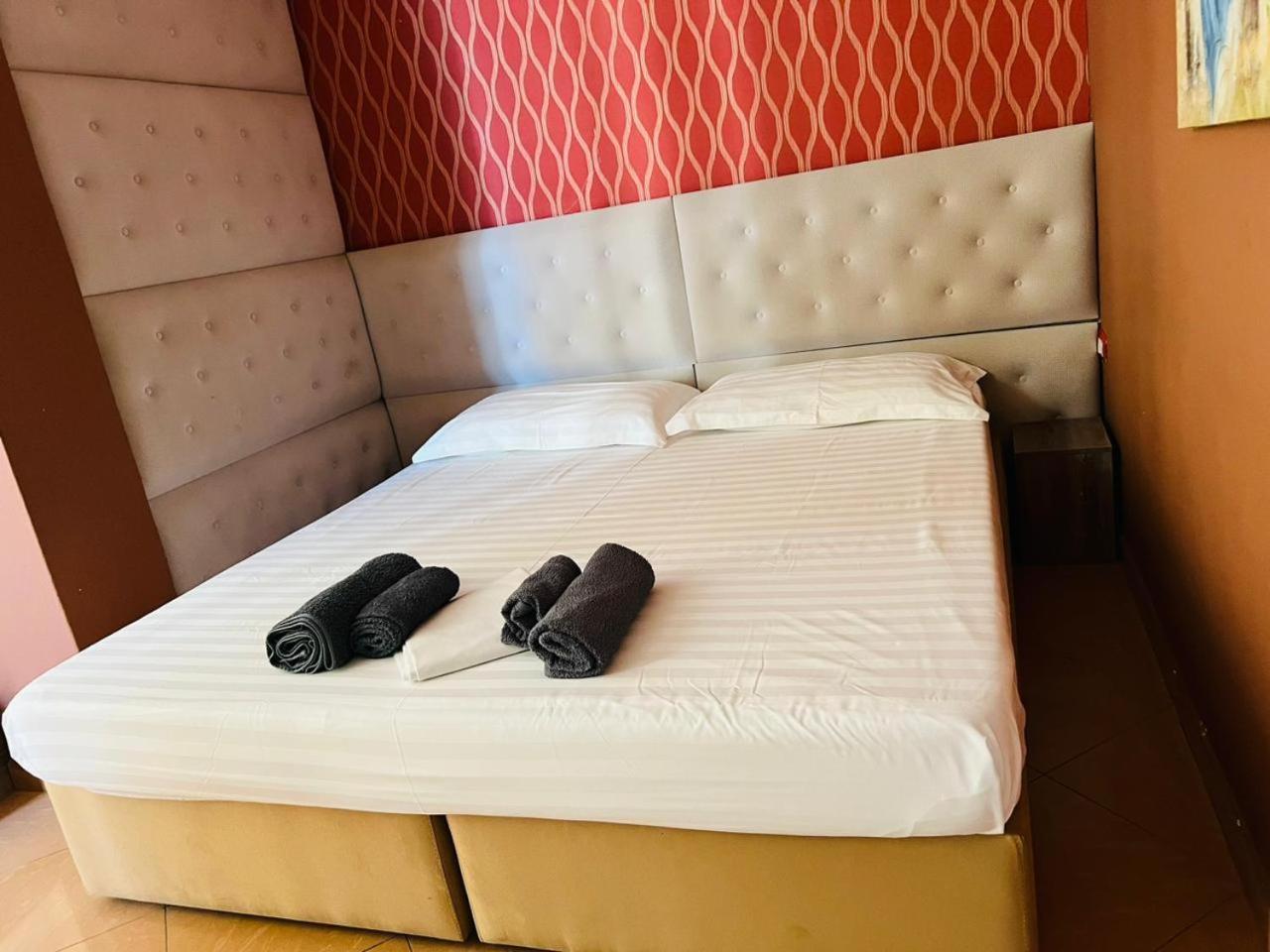 Inn Hotel Škalngur Εξωτερικό φωτογραφία