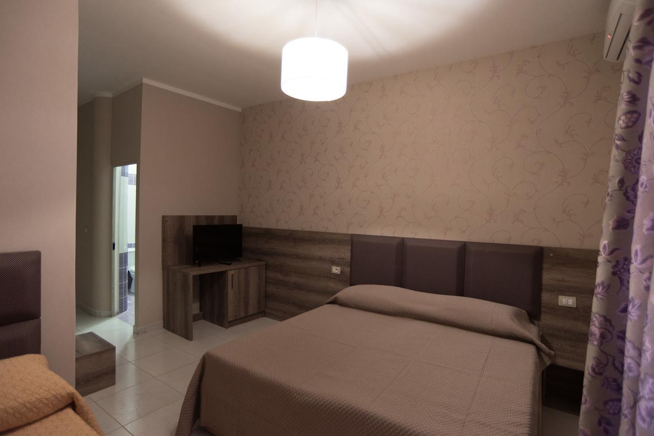 Inn Hotel Škalngur Εξωτερικό φωτογραφία