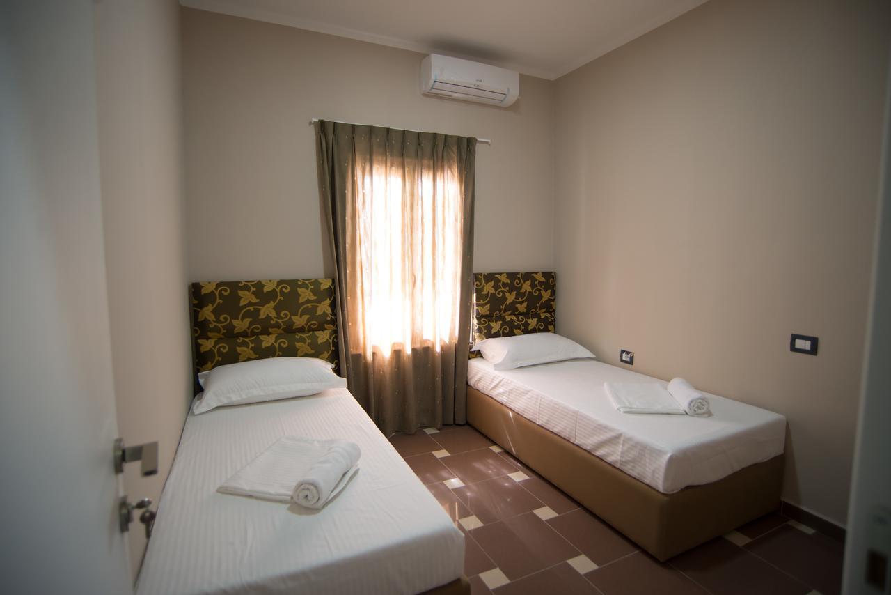 Inn Hotel Škalngur Εξωτερικό φωτογραφία