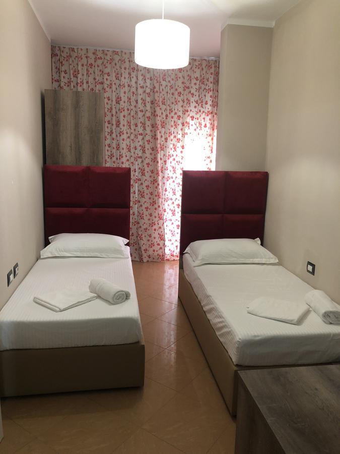 Inn Hotel Škalngur Εξωτερικό φωτογραφία