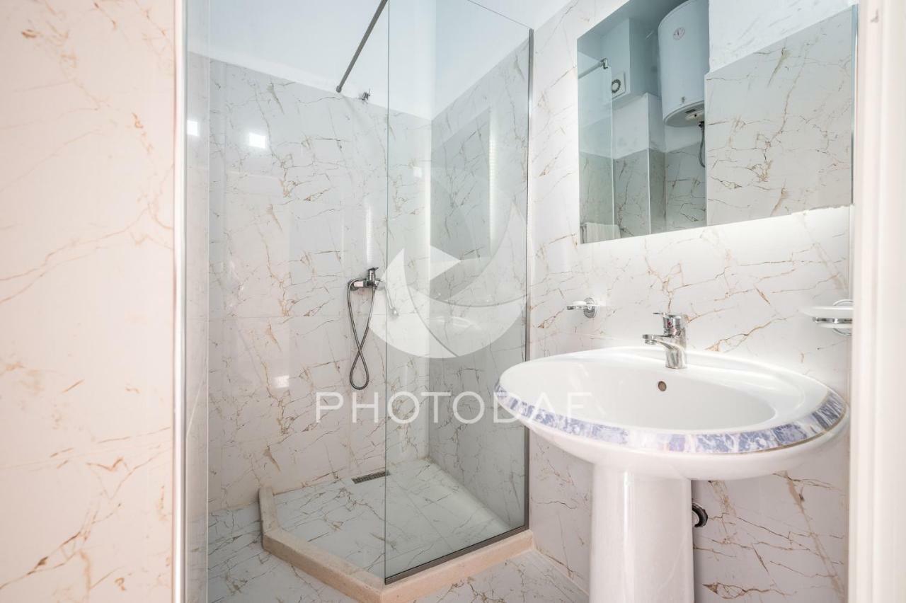 Inn Hotel Škalngur Εξωτερικό φωτογραφία